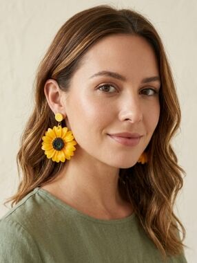 5 For $25✨️New In Package Sun Flower Earrings Big Yellow Earrings Summer Jewlery